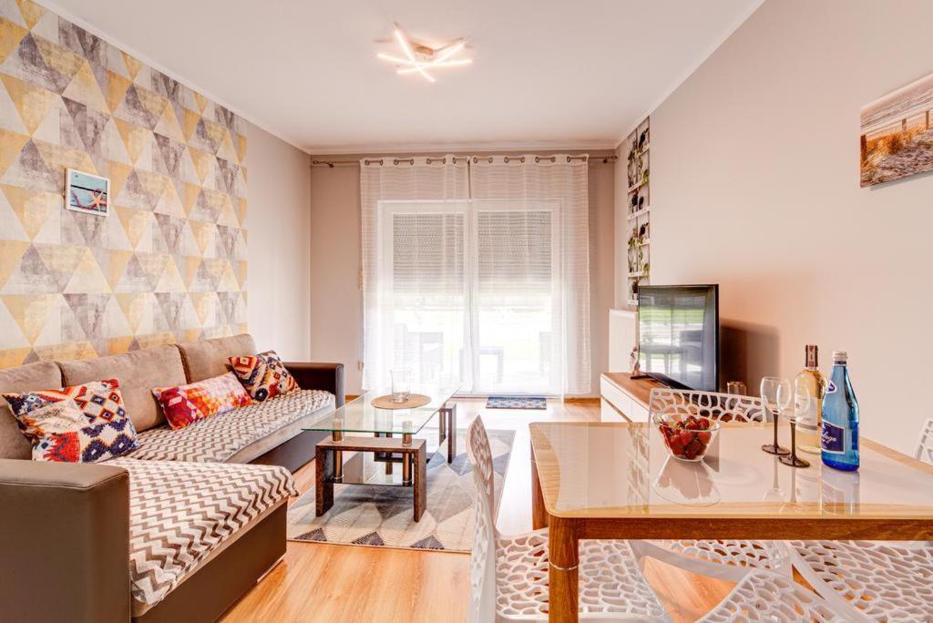 Apartament Morski Zakatek Поберово Экстерьер фото